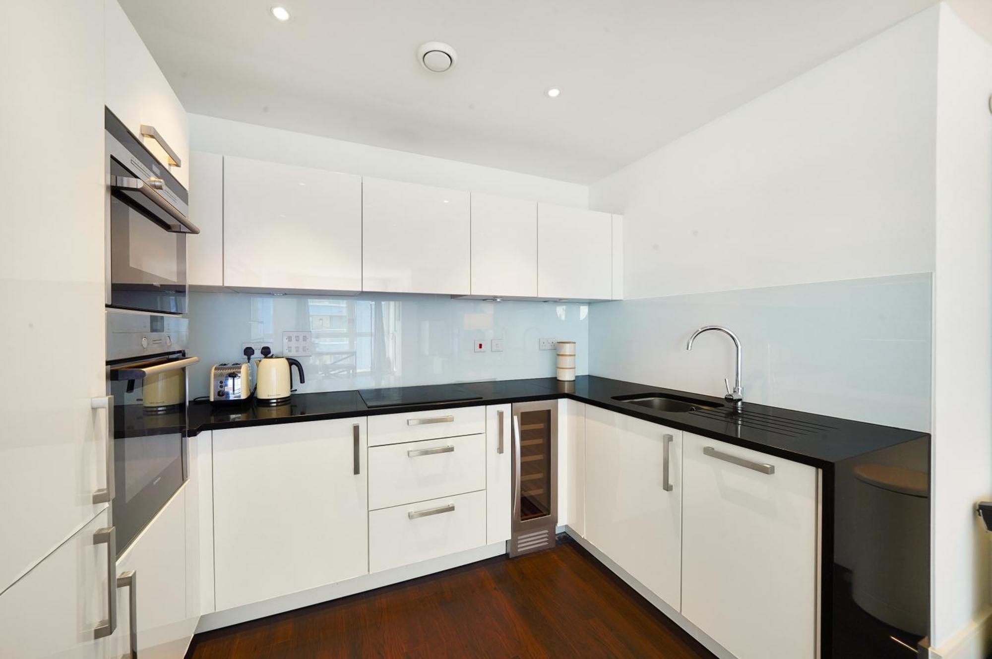 Modern 2-bedroom Flat Near Emirates Stadium - *