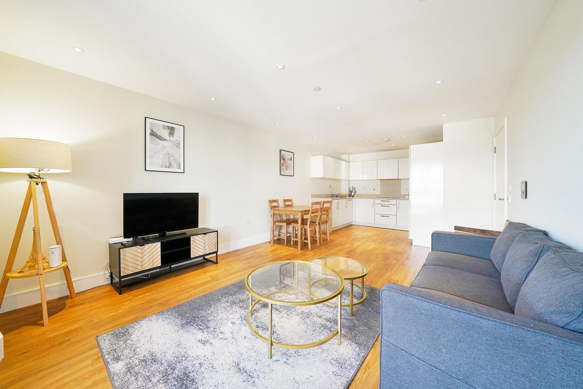 Modern 2-bedroom Flat Near Emirates Stadium -